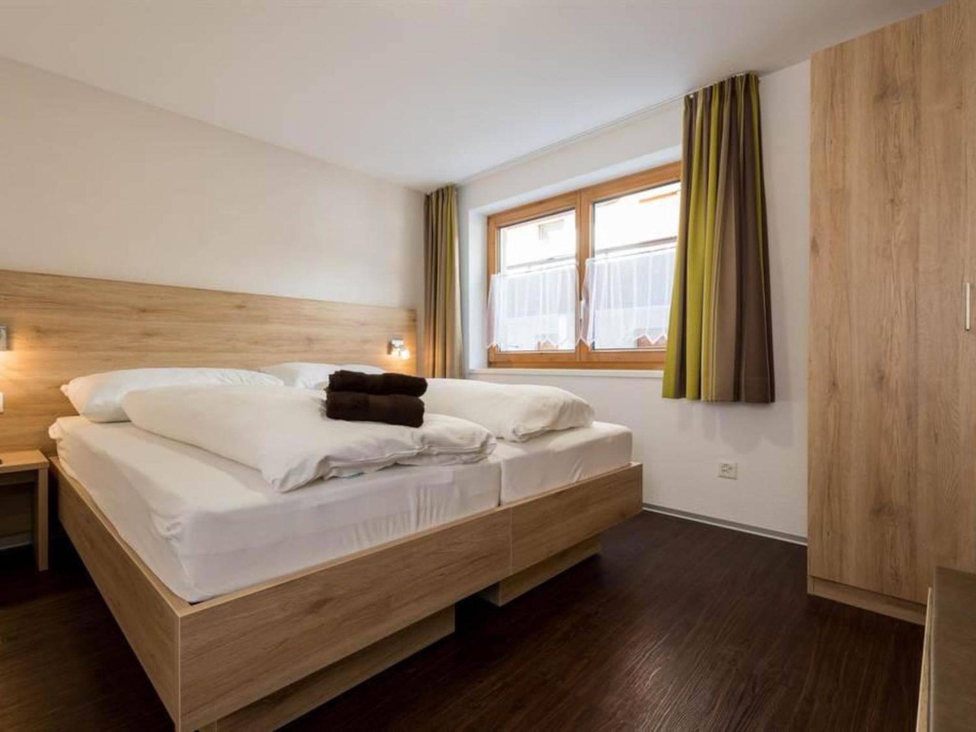 Apartment Haus Alpenrose By Interhome Saas-Almagell Exterior foto